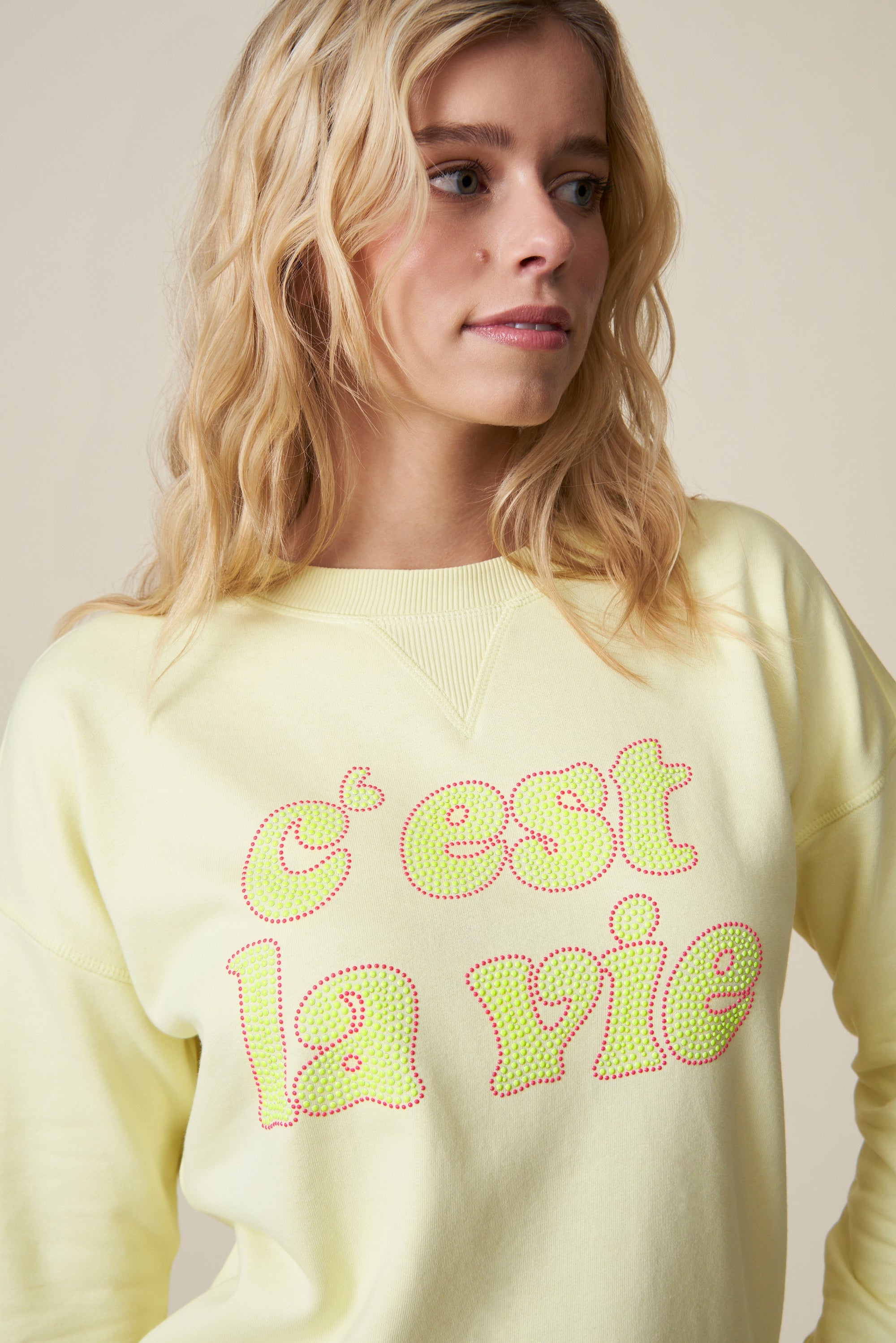 C'est la vie Sweatshirt - Lemon / Strass