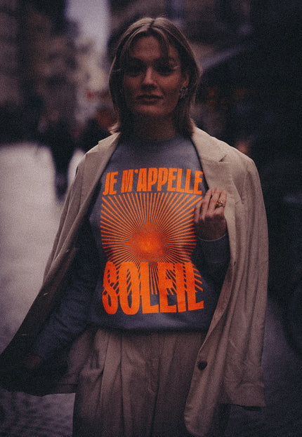 Je m'appelle Soleil Sweatshirt - Mint/Neon Orange