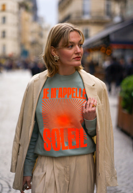 Je m'appelle Soleil Sweatshirt - Mint/Neon Orange