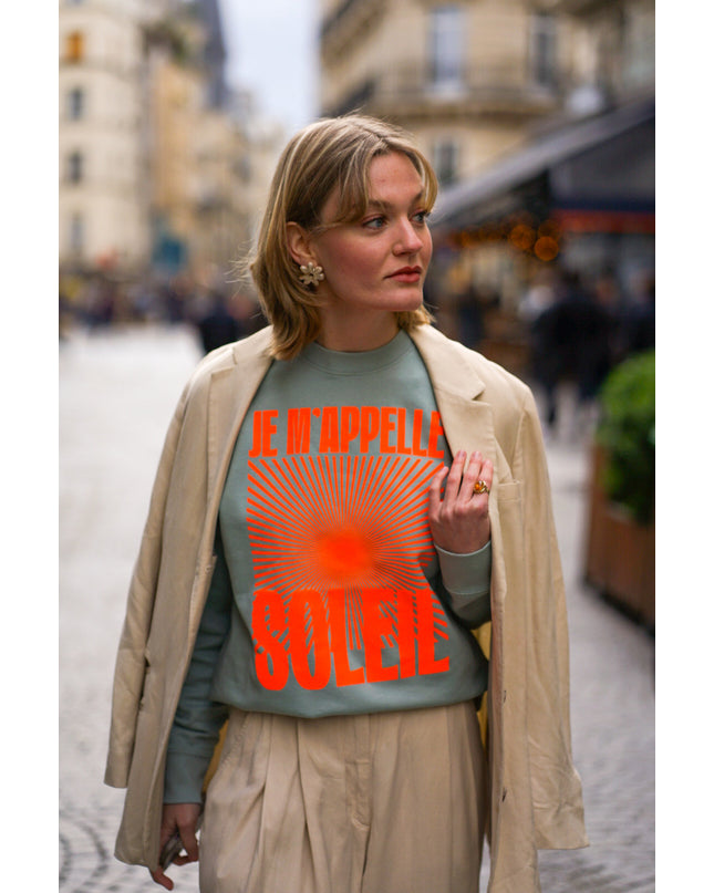 Je m'appelle Soleil Sweatshirt - Mint/Neon Orange