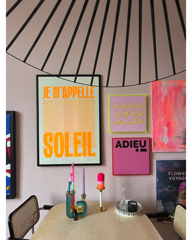Druck JE M'APPELLE SOLEIL - 70x100 cm / Neon Orange