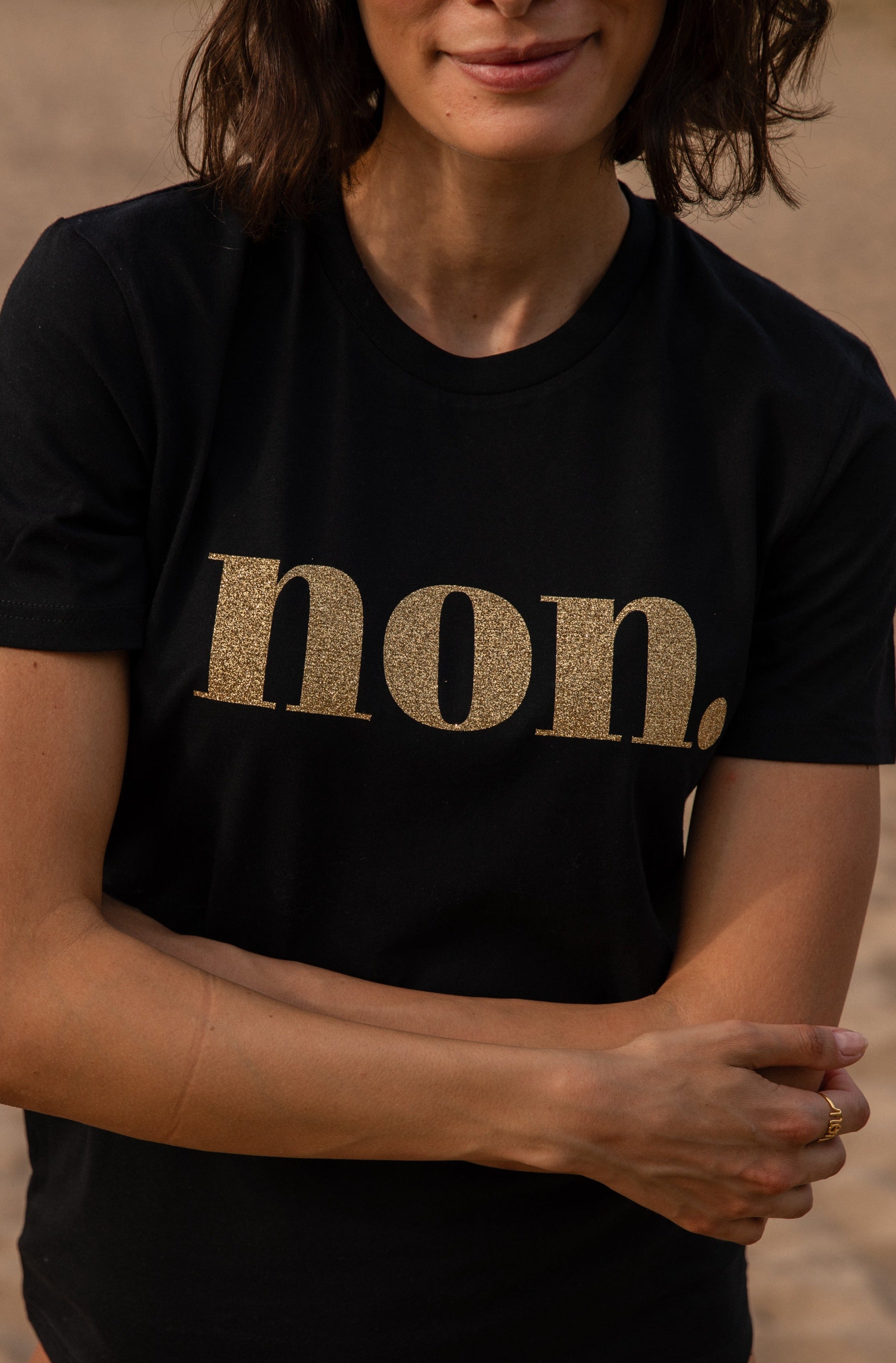 Non. T-Shirt - Schwarz / Gold Glitzer