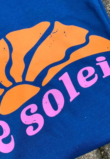 Le Soleil T-Shirt - Blau, Gelb & Flieder