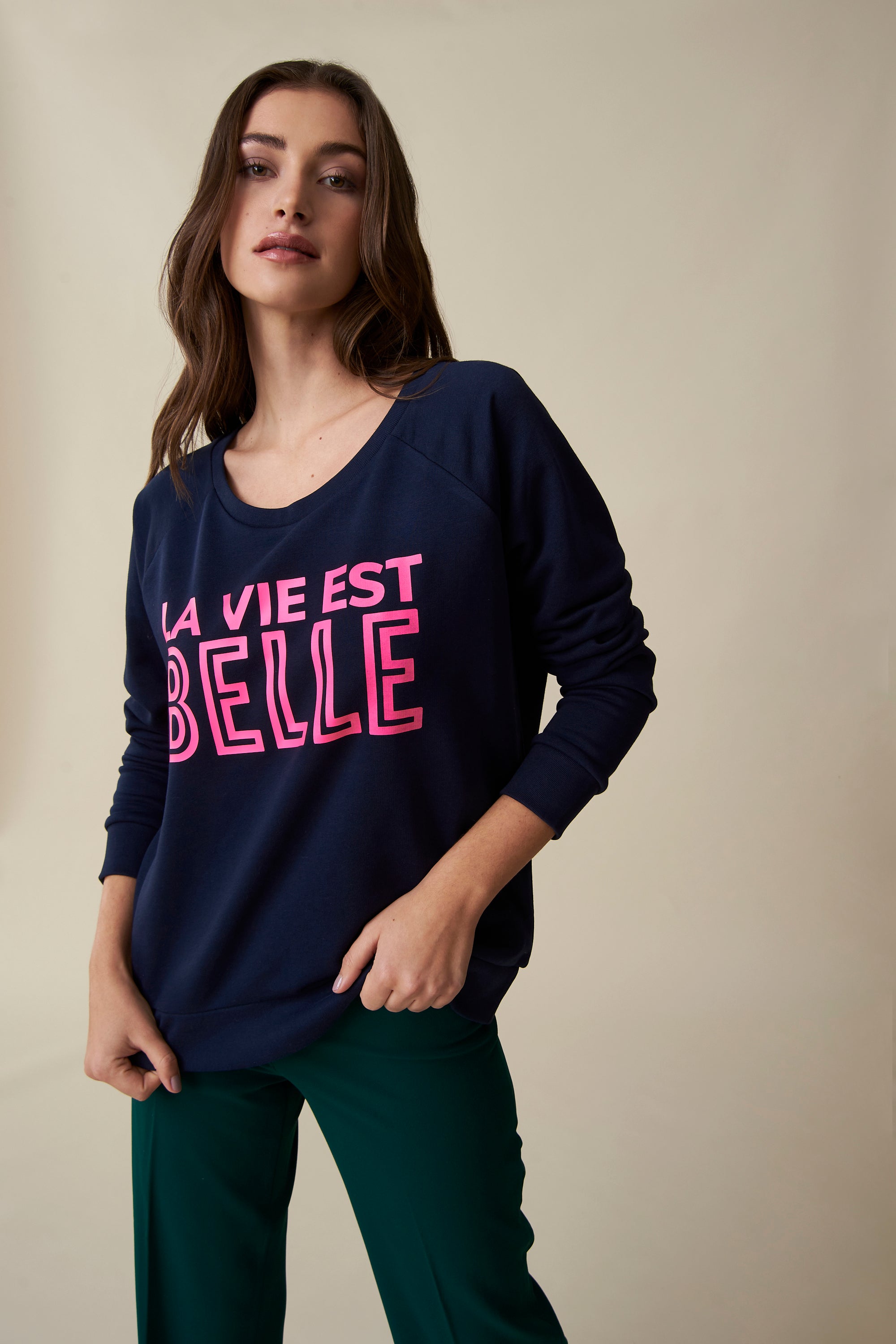 La vie est Belle Sweatshirt - Blau/Neon Pink