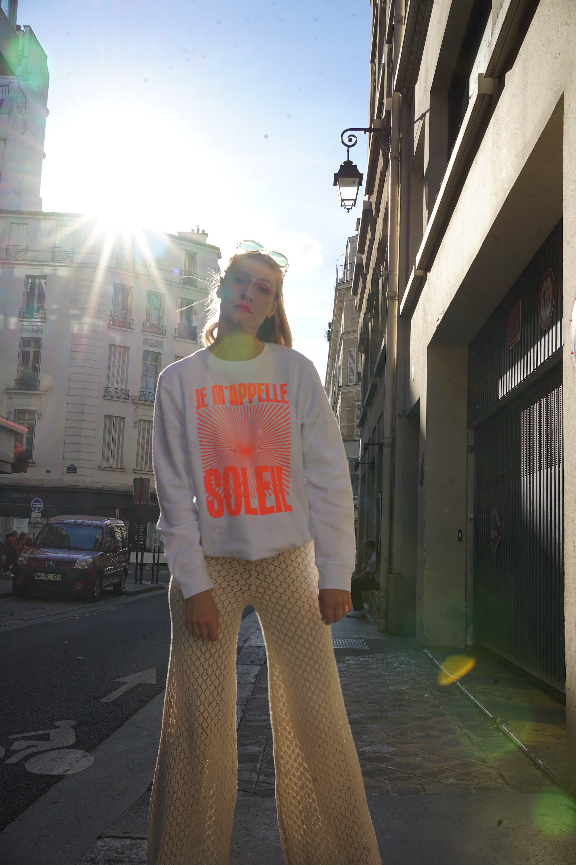 Je m'appelle Soleil Sweater - White/Neon Orange 