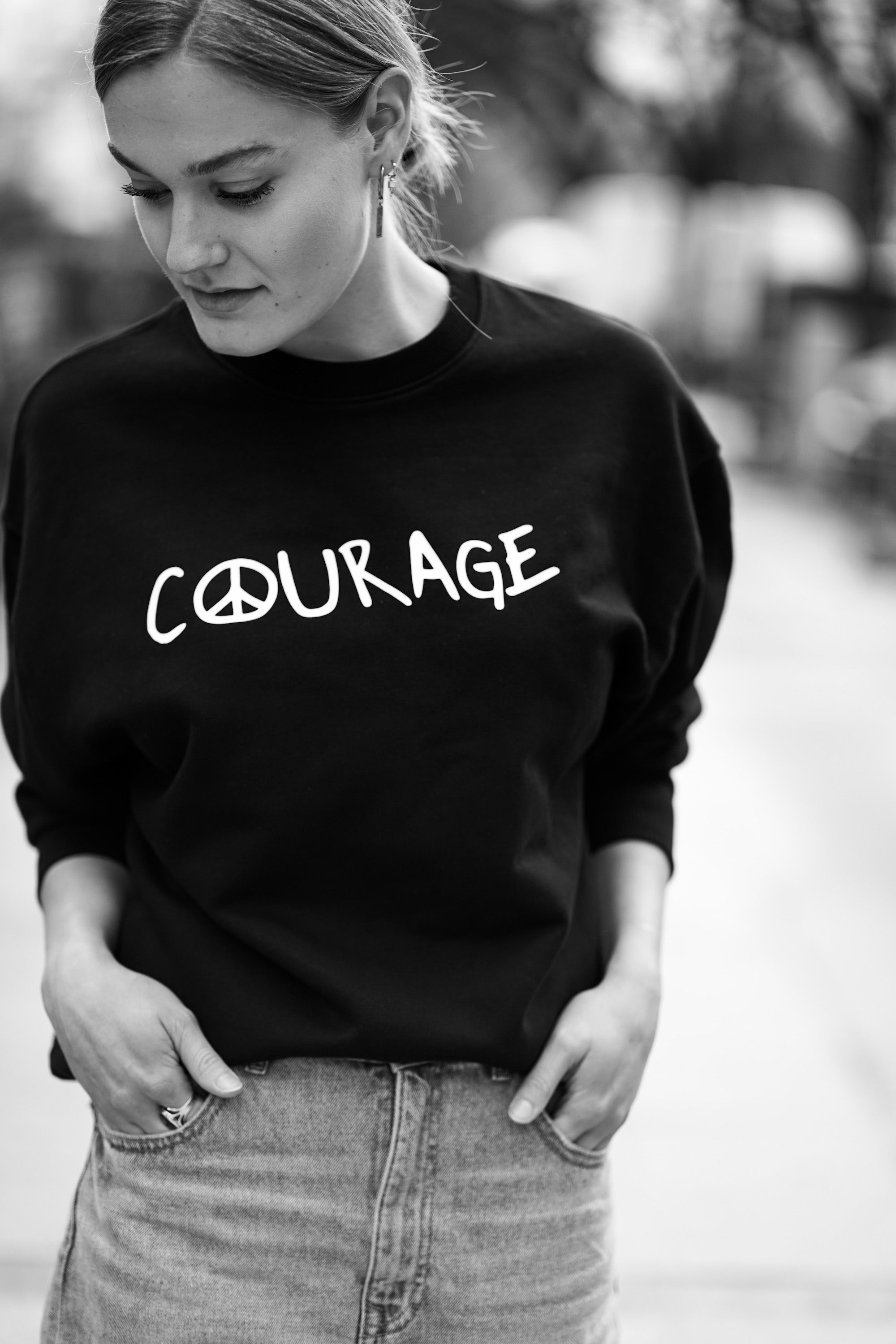 Courage Sweater - Black/White 