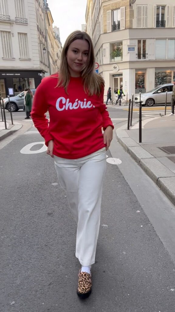 How to style our Chérie Sweater 🍒❤️. . . . . . . . . #look #parisienne #parisianstyle #parisianamour #details #outfit #parisstreetstyle #fashion #cherie #valentinesday ##rachelinparis #bonjourben